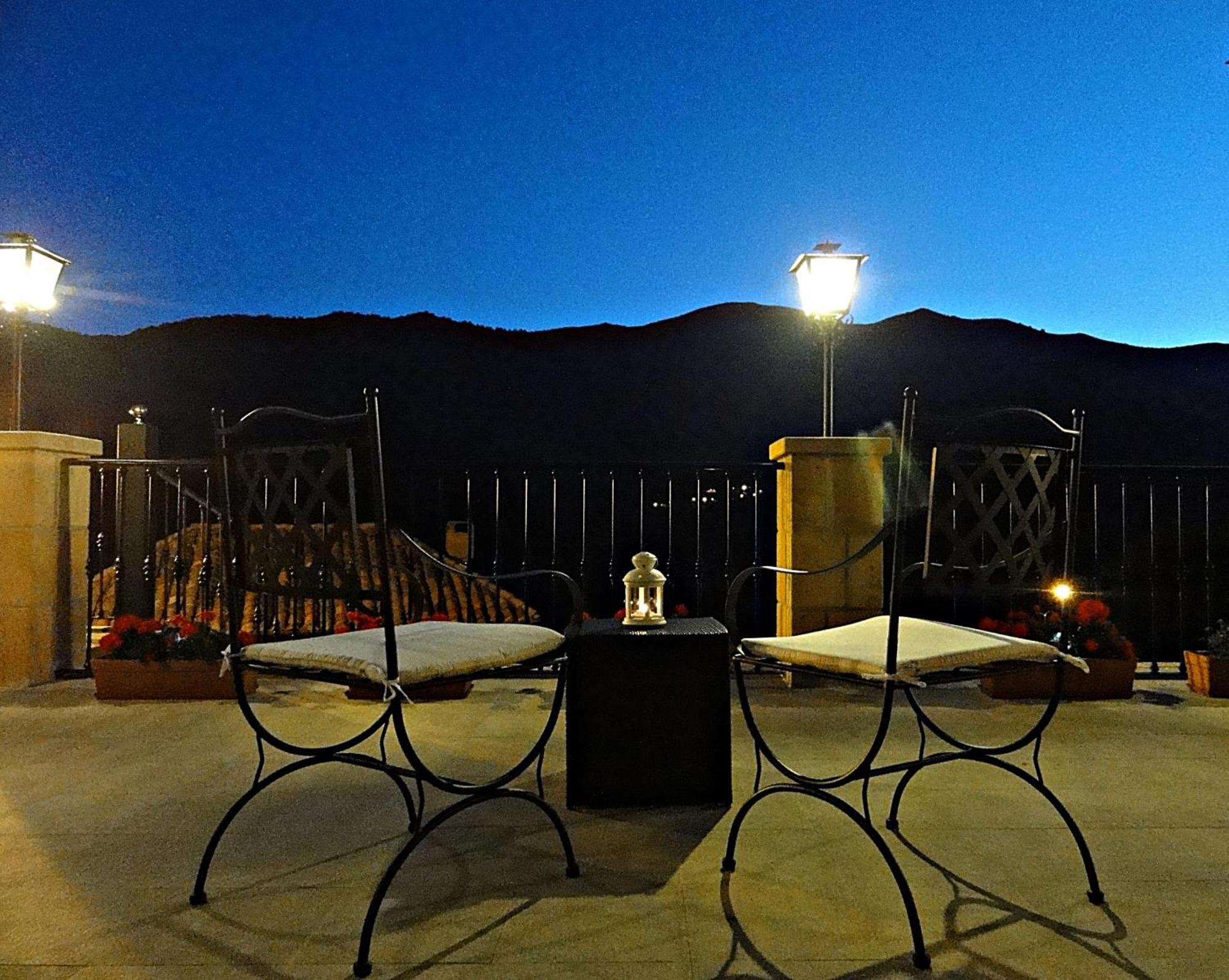 Lerones 波萨达山谷德尔奥索旅馆酒店 外观 照片